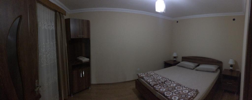 Mari Guest House Telavi Luaran gambar