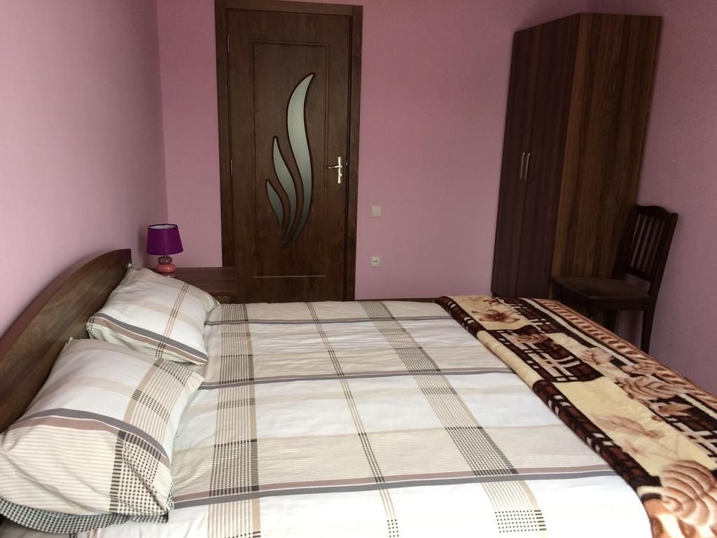 Mari Guest House Telavi Luaran gambar