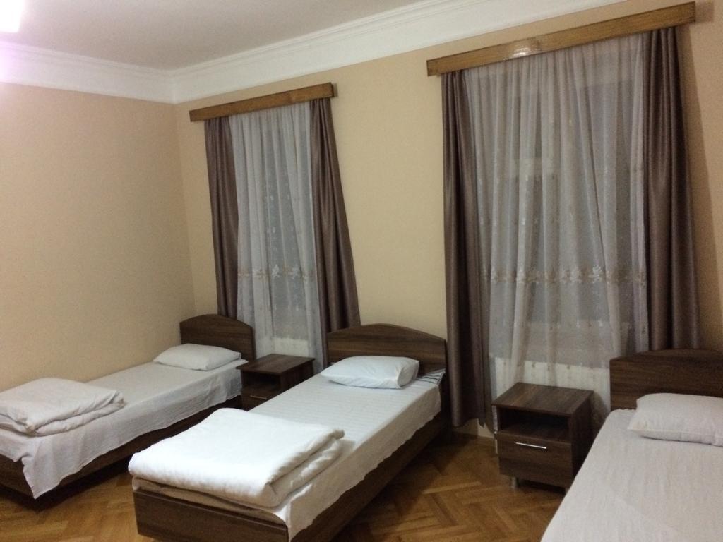 Mari Guest House Telavi Luaran gambar