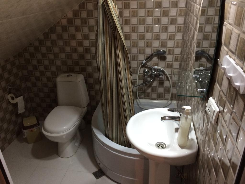 Mari Guest House Telavi Luaran gambar